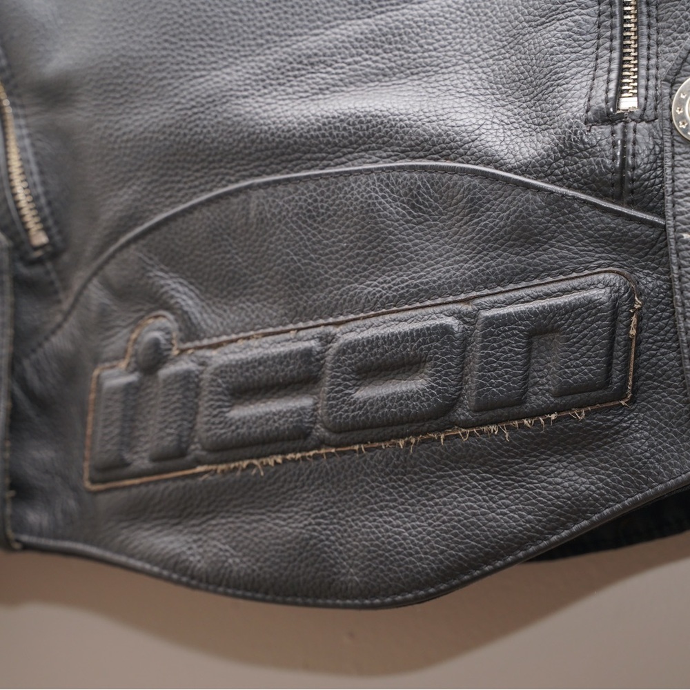 Women’s icon leather motorcycle jacket - Picture 7 of 8